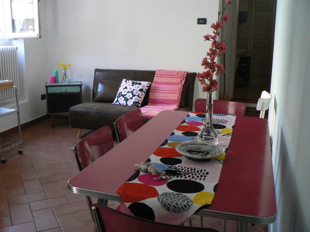 フェラーラLa Casa Sulla Vecchia Rivaアパートメント エクステリア 写真